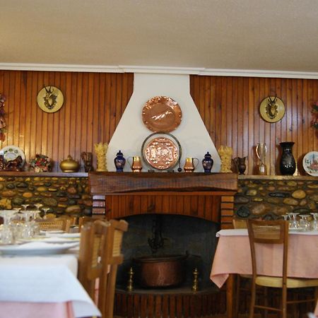 Hostal Pirineos Meliz Bielsa Esterno foto